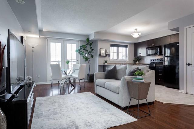 10 - 2579 Sixth Line, Townhouse with 2 bedrooms, 2 bathrooms and 2 parking in Oakville ON | Image 21