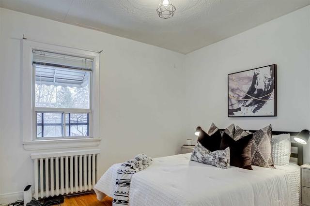 112 George St, House detached with 2 bedrooms, 2 bathrooms and 5 parking in Toronto ON | Image 19