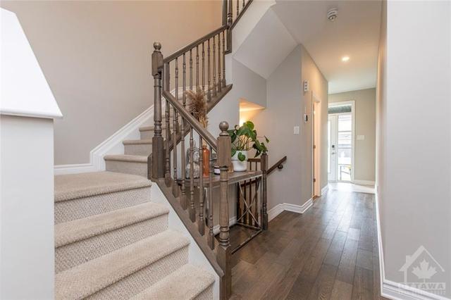 124 Yellowcress Way, Townhouse with 3 bedrooms, 3 bathrooms and 3 parking in Ottawa ON | Image 12