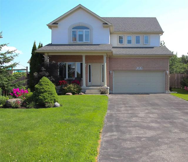 4 Cullen Crt, House detached with 3 bedrooms, 3 bathrooms and 8 parking in Collingwood ON | Image 1