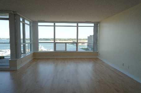 1000 - 550 Queens Quay W, Condo with 2 bedrooms, 2 bathrooms and 1 parking in Toronto ON | Image 3