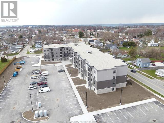 401 - 207 Brock, Condo with 2 bedrooms, 2 bathrooms and null parking in Amherstburg ON | Image 28