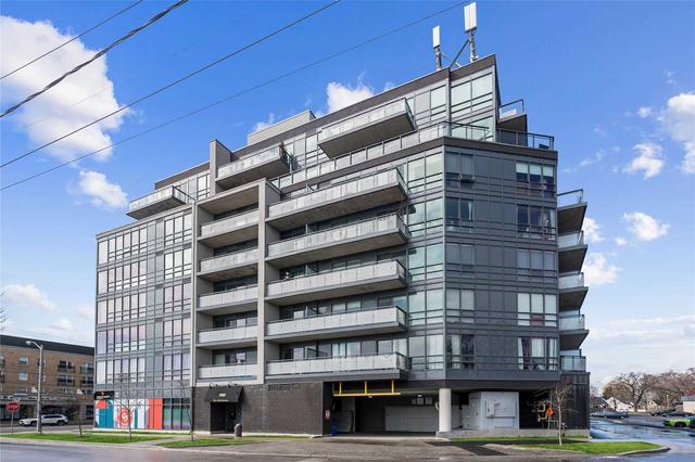 601 - 760 The Queensway Ave, Condo with 2 bedrooms, 2 bathrooms and 1 parking in Toronto ON | Image 1