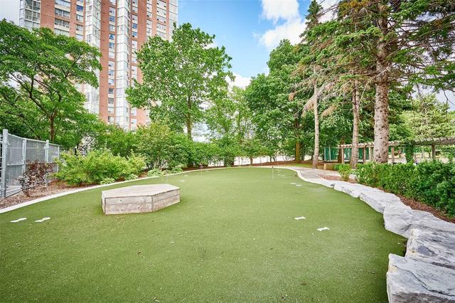 ph 5 - 3 Concorde Pl, Condo with 3 bedrooms, 3 bathrooms and 2 parking in Toronto ON | Image 28