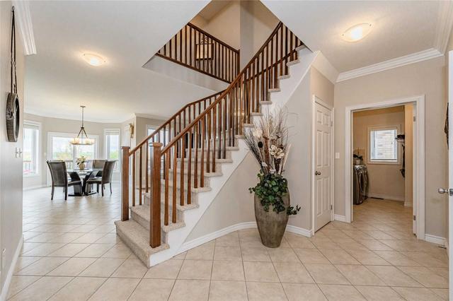 56 Ingram Dr, House detached with 5 bedrooms, 4 bathrooms and 4 parking in Guelph ON | Image 11