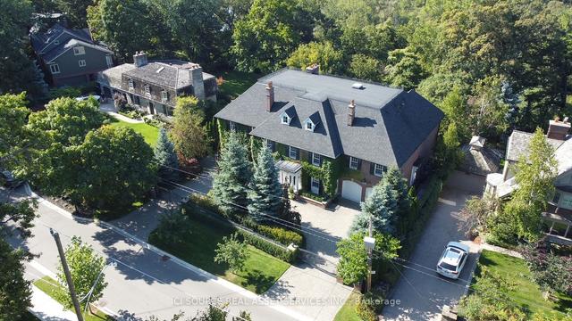 246 Riverside Dr, House detached with 6 bedrooms, 6 bathrooms and 10 parking in Toronto ON | Image 14