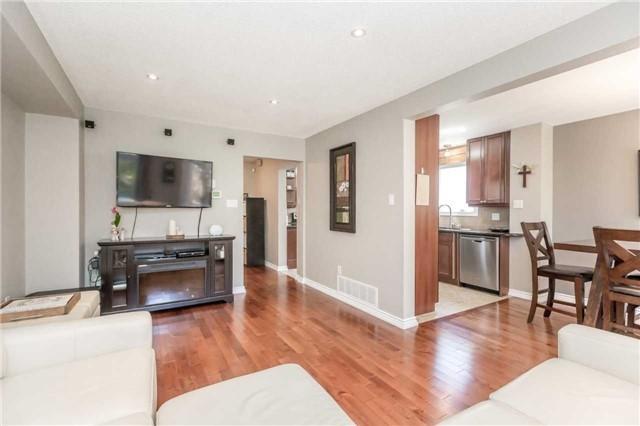 362 Whitehead Cres, House detached with 4 bedrooms, 3 bathrooms and 3 parking in Caledon ON | Image 6