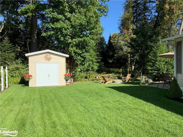 125 Madawaska Trail, House detached with 2 bedrooms, 1 bathrooms and 2 parking in Wasaga Beach ON | Image 18