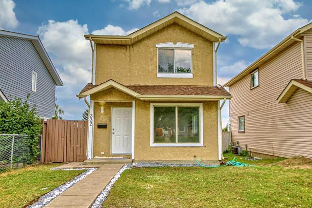 332 Falton Drive Ne, House detached with 3 bedrooms, 2 bathrooms and null parking in Calgary AB | Image 3