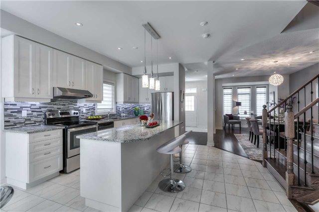 102 Pearl Lake Rd, House detached with 4 bedrooms, 4 bathrooms and 4 parking in Markham ON | Image 7