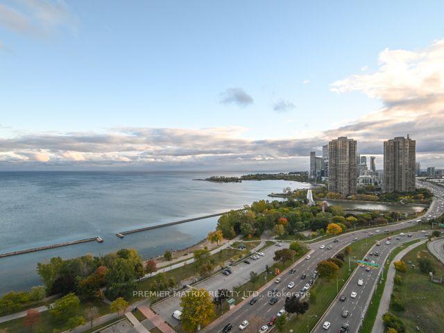 2511 - 1928 Lakeshore Blvd W, Condo with 2 bedrooms, 2 bathrooms and 1 parking in Toronto ON | Image 8