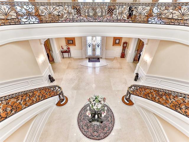 71 The Bridle Path, House detached with 5 bedrooms, 13 bathrooms and 31 parking in Toronto ON | Image 6