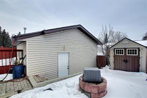 356 Shawcliffe Circle Sw, House detached with 2 bedrooms, 2 bathrooms and 3 parking in Calgary AB | Image 38