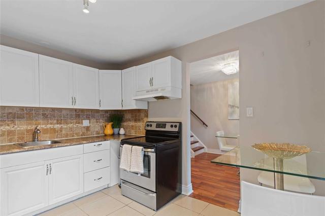 139 - 1133 Ritson Rd, Townhouse with 3 bedrooms, 2 bathrooms and 2 parking in Oshawa ON | Image 2