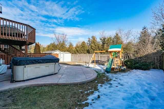 5457 Remington Court, House detached with 4 bedrooms, 2 bathrooms and null parking in Mississauga ON | Image 38