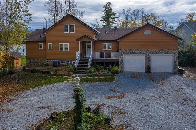 351 Crow Lake Road, House detached with 3 bedrooms, 3 bathrooms and 2 parking in Tay Valley ON | Image 3