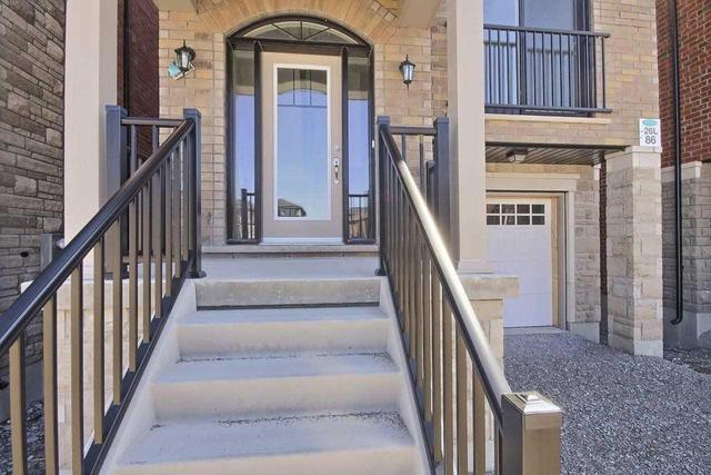 86 Velia Crt, House detached with 3 bedrooms, 3 bathrooms and 2 parking in Vaughan ON | Image 5