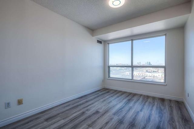 701 - 1470 Midland Ave, Condo with 2 bedrooms, 2 bathrooms and 1 parking in Toronto ON | Image 3