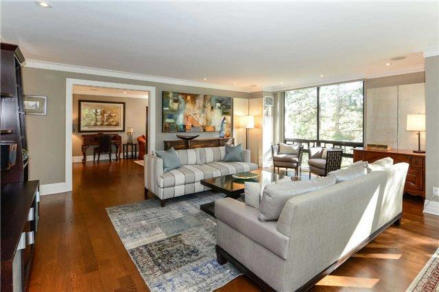 404 - 619 Avenue Rd, Condo with 2 bedrooms, 2 bathrooms and 1 parking in Toronto ON | Image 5