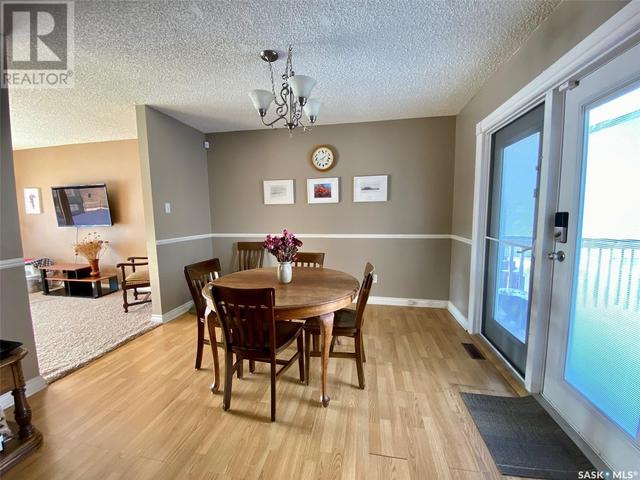 43 Buttercup Crescent Nw, House detached with 3 bedrooms, 3 bathrooms and null parking in Moose Jaw SK | Image 9