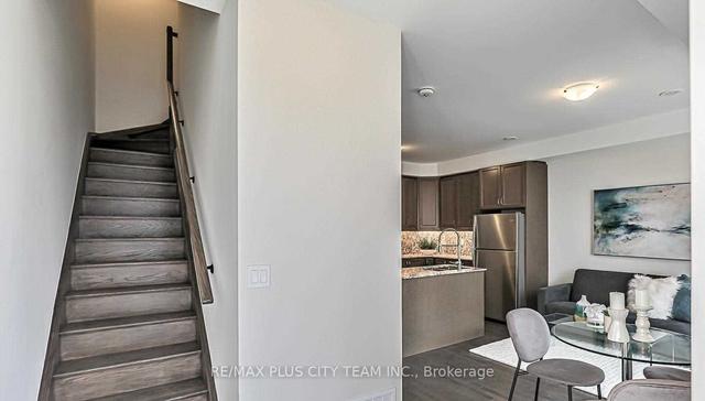 66 - 721 Lawrence Ave W, Townhouse with 3 bedrooms, 2 bathrooms and 1 parking in Toronto ON | Image 12