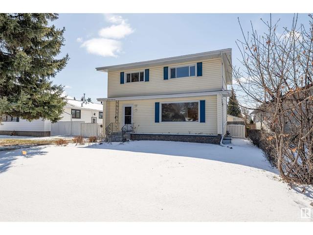 10715 53 Av Nw, House detached with 6 bedrooms, 2 bathrooms and 6 parking in Edmonton AB | Image 1