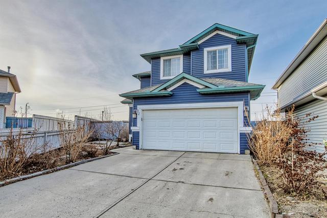 92 San Diego Green Ne, House detached with 3 bedrooms, 2 bathrooms and 4 parking in Calgary AB | Image 18
