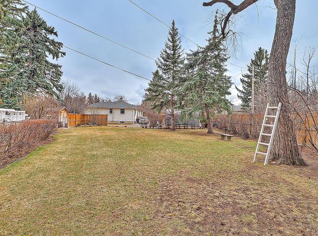 605 Macleod Trail Sw, House detached with 3 bedrooms, 2 bathrooms and 2 parking in High River AB | Image 35