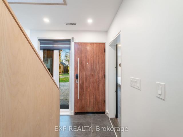 142 Moore's Beach Rd, House detached with 4 bedrooms, 4 bathrooms and 8 parking in Georgina ON | Image 3