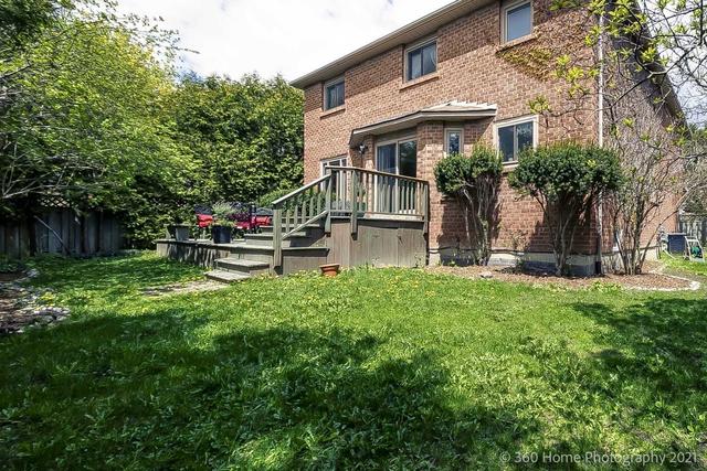 38 Huntington Park Dr, House detached with 4 bedrooms, 4 bathrooms and 4 parking in Markham ON | Image 33