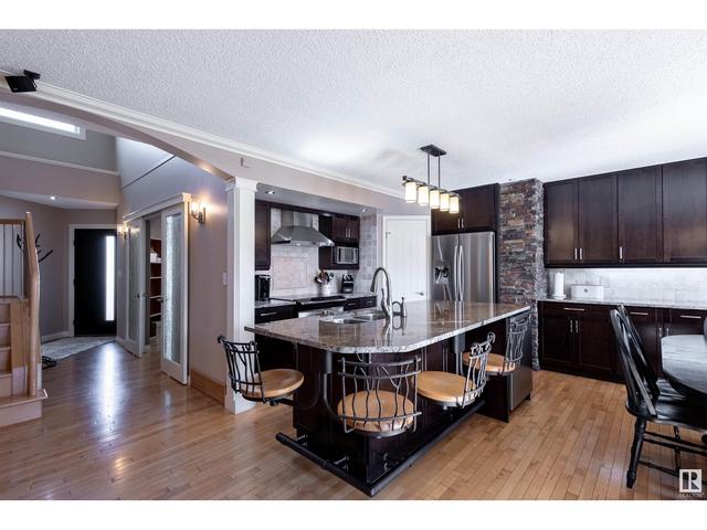 17224 113a St Nw, House detached with 4 bedrooms, 3 bathrooms and 4 parking in Edmonton AB | Image 7