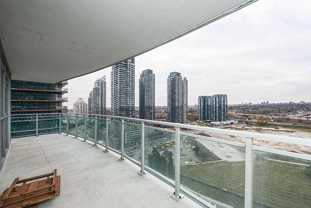 1903 - 33 Shore Breeze Dr, Condo with 2 bedrooms, 2 bathrooms and 1 parking in Toronto ON | Image 15