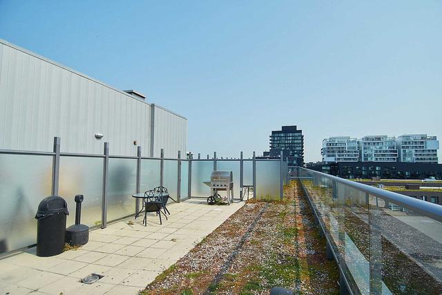 210 - 569 King St E, Condo with 1 bedrooms, 1 bathrooms and 0 parking in Toronto ON | Image 8