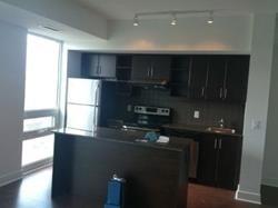 809 - 35 Brian Peck Cres, Condo with 1 bedrooms, 1 bathrooms and 1 parking in Toronto ON | Image 3