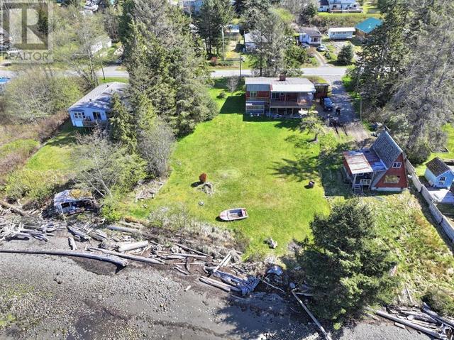 197 Bayview Drive, House detached with 6 bedrooms, 5 bathrooms and null parking in Port Clements BC | Image 6