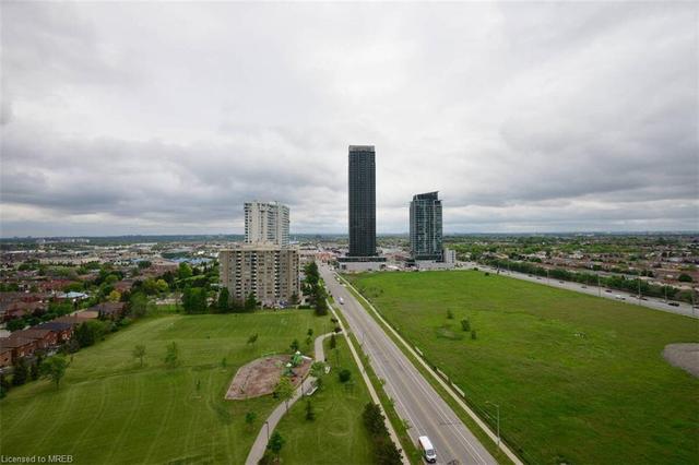 601 - 400 Webb Drive, House attached with 2 bedrooms, 1 bathrooms and 1 parking in Mississauga ON | Image 35