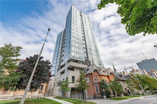 1001 - 428 Sparks Street, Condo with 1 bedrooms, 1 bathrooms and 1 parking in Ottawa ON | Image 1