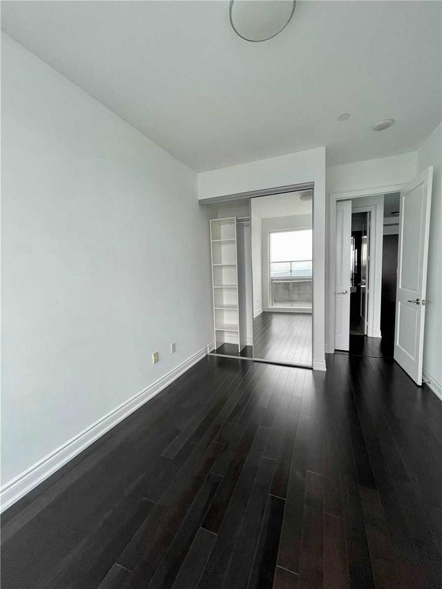 5904 - 388 Yonge St, Condo with 1 bedrooms, 1 bathrooms and 1 parking in Toronto ON | Image 19