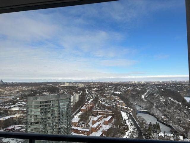 4002 - 1926 Lake Shore Blvd W, Condo with 3 bedrooms, 3 bathrooms and 1 parking in Toronto ON | Image 2