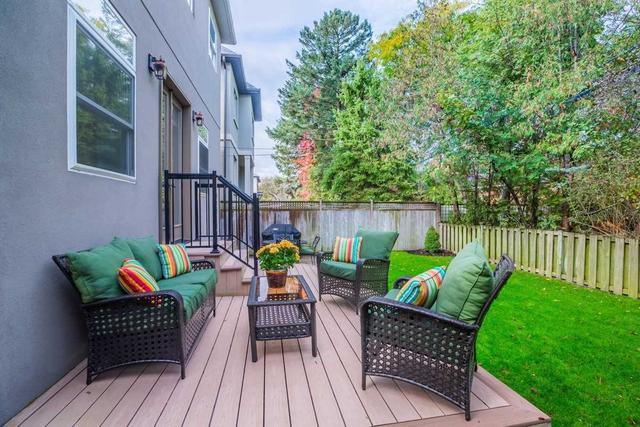 12 Reid Manr, House detached with 4 bedrooms, 4 bathrooms and 3 parking in Toronto ON | Image 28