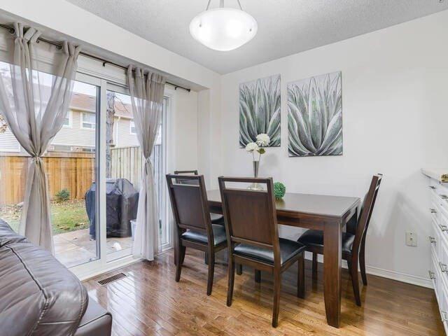 46 - 3500 South Millway Dr, Townhouse with 3 bedrooms, 3 bathrooms and 3 parking in Mississauga ON | Image 3