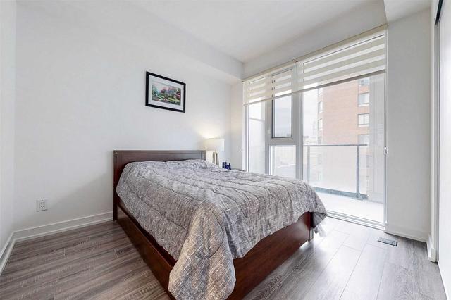 1711 - 20 Edward St, Condo with 2 bedrooms, 2 bathrooms and 1 parking in Toronto ON | Image 6