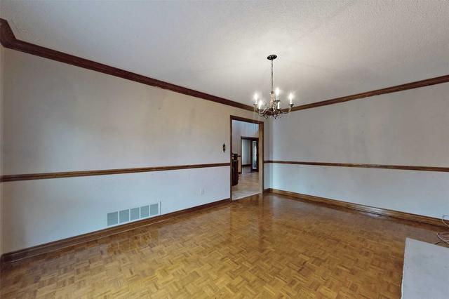 20 Ivory Crt, House detached with 4 bedrooms, 4 bathrooms and 6 parking in Vaughan ON | Image 5