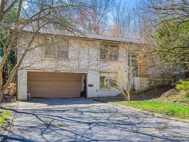 15 York Valley Cres, House detached with 3 bedrooms, 3 bathrooms and 6 parking in Toronto ON | Image 10