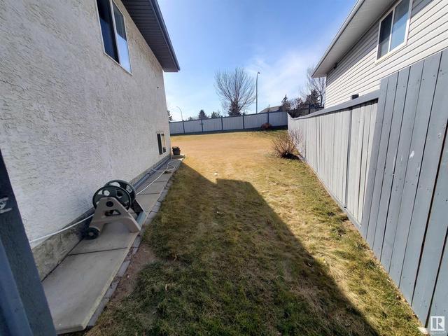 14504 49 St Nw, House detached with 4 bedrooms, 3 bathrooms and null parking in Edmonton AB | Image 43