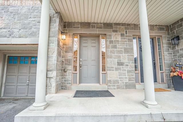 254 Andrews Tr, House attached with 3 bedrooms, 3 bathrooms and 3 parking in Milton ON | Image 12