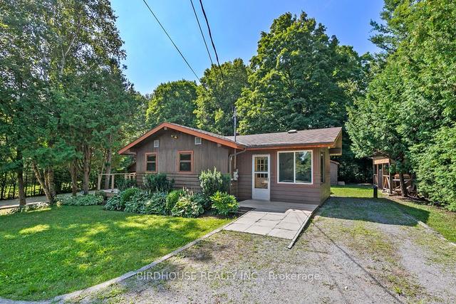 92 Laidlaw Dr, House detached with 4 bedrooms, 1 bathrooms and 12 parking in Kawartha Lakes ON | Image 31