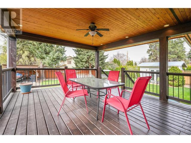 3325 8th Street, House detached with 4 bedrooms, 1 bathrooms and 1 parking in Okanagan Similkameen E BC | Image 13