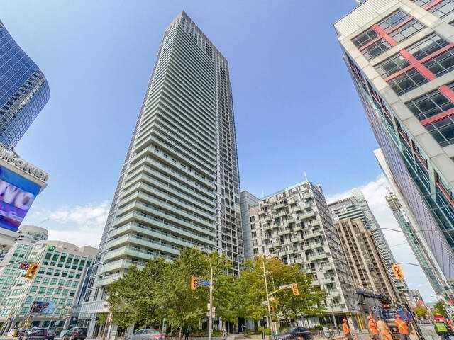 921 - 20 John St, Condo with 1 bedrooms, 1 bathrooms and 0 parking in Toronto ON | Image 1