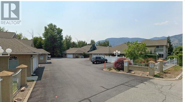 107 - 320 Brandon Avenue, House attached with 2 bedrooms, 2 bathrooms and 1 parking in Penticton BC | Image 26